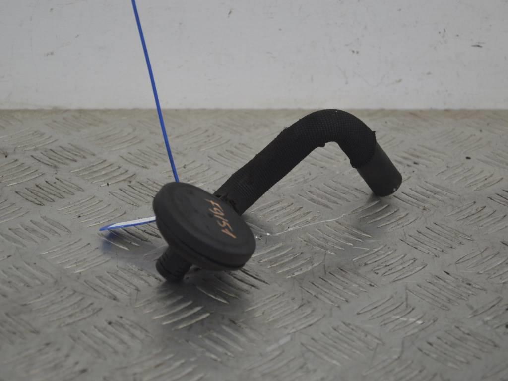 Маслоотделитель (сапун)