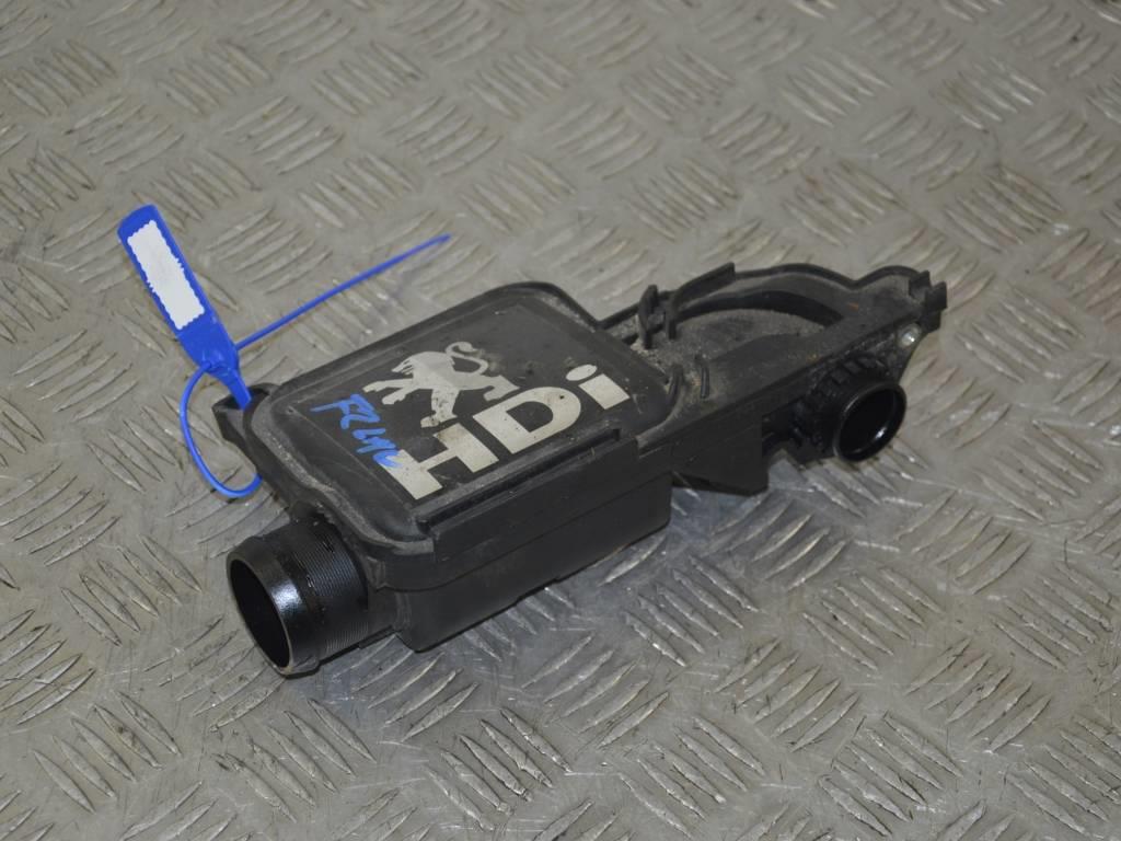 Маслоотделитель (сапун)