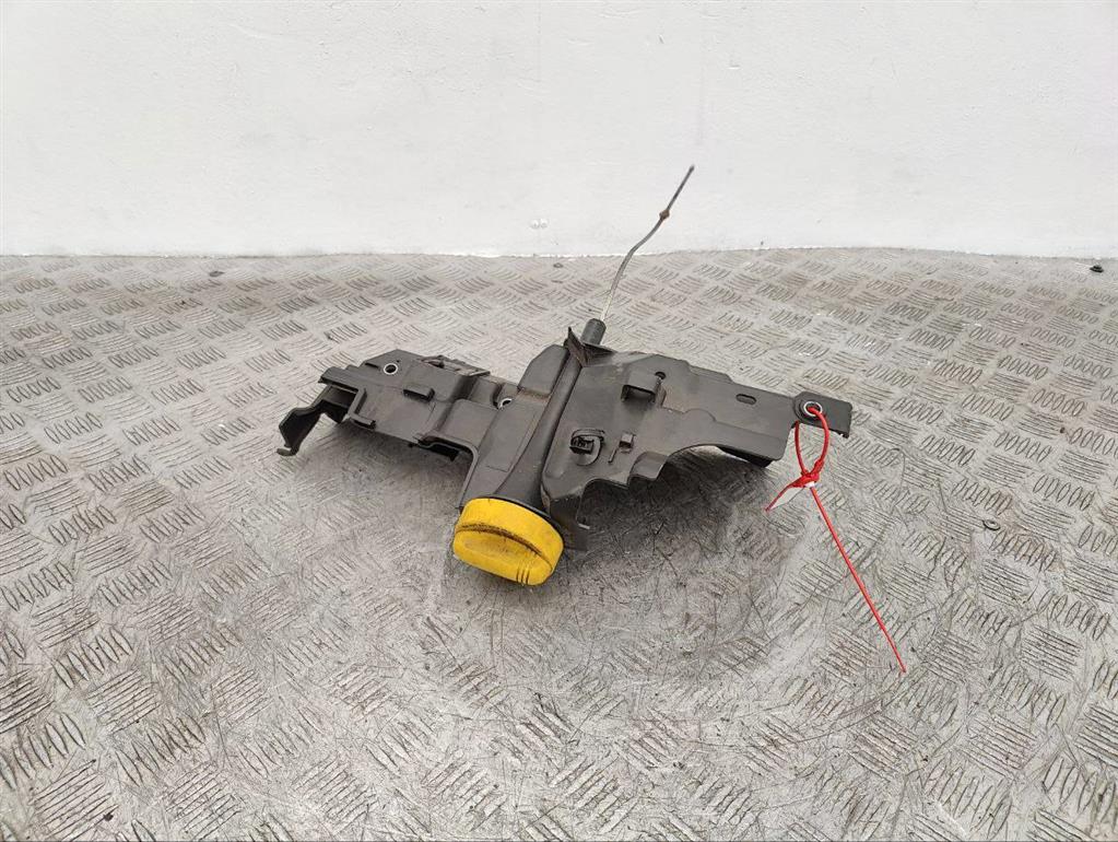 Маслозаливная горловина