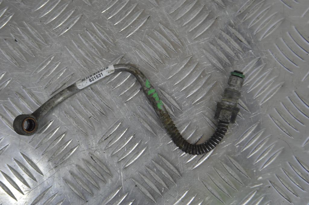 Масляная трубка турбины