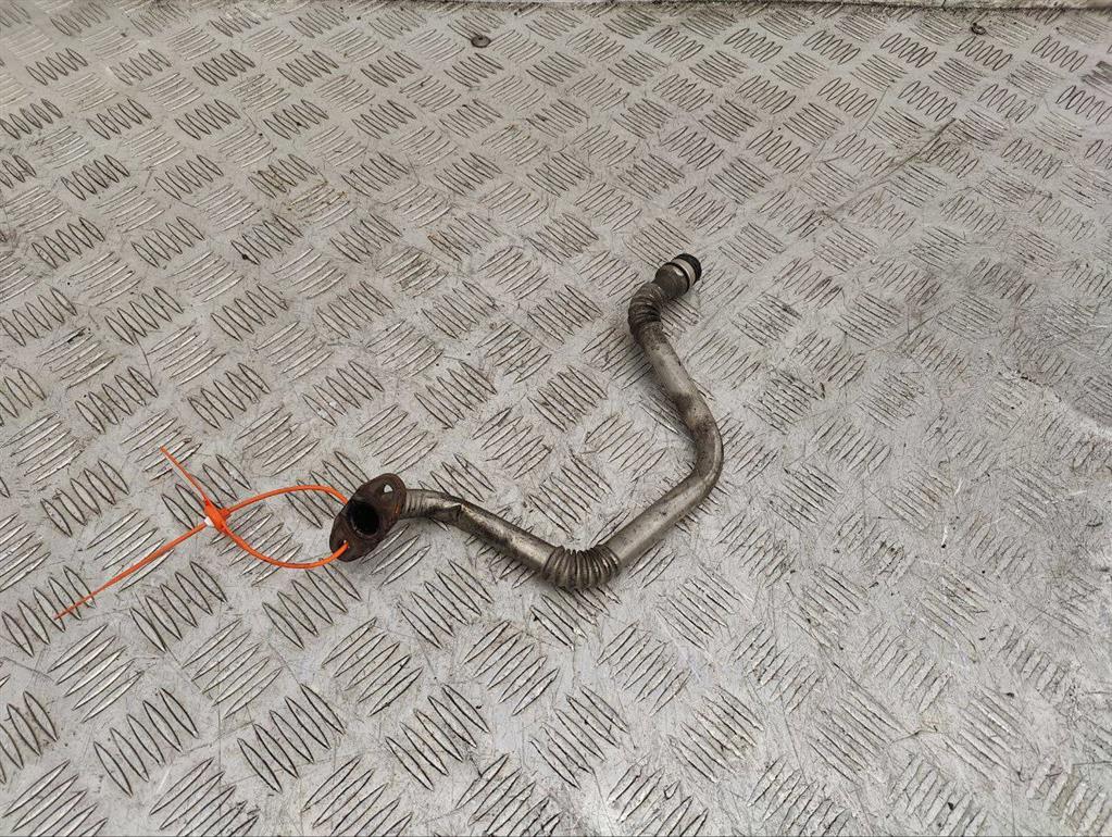 Масляная трубка турбины