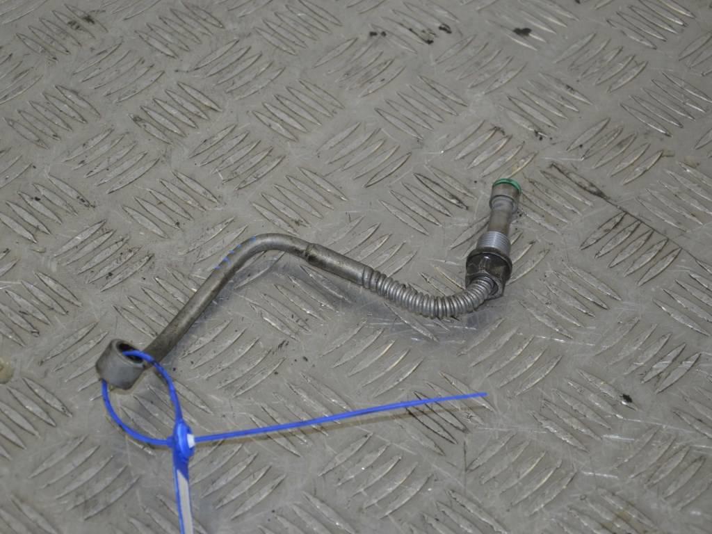 Масляная трубка турбины