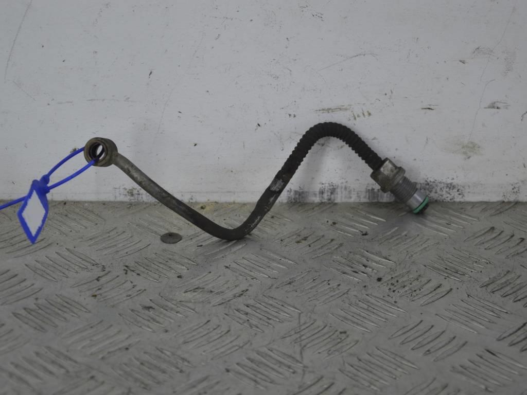 Масляная трубка турбины