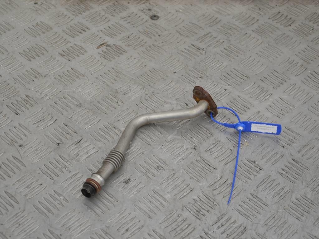 Масляная трубка турбины