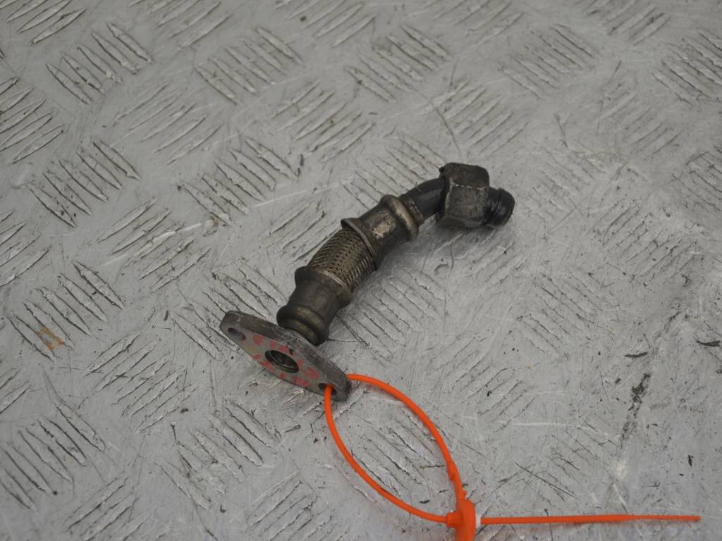 Масляная трубка турбины