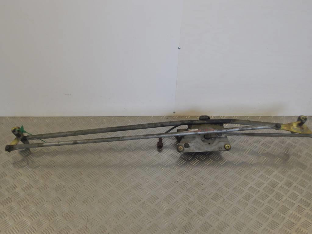 Механизм стеклоочистителя (трапеция дворников)