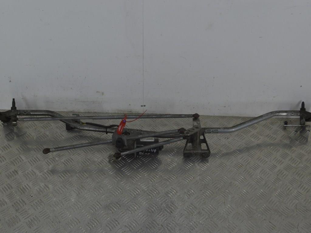 Механизм стеклоочистителя (трапеция дворников)