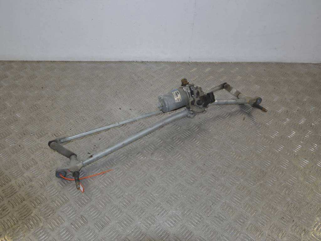 Механизм стеклоочистителя (трапеция дворников)