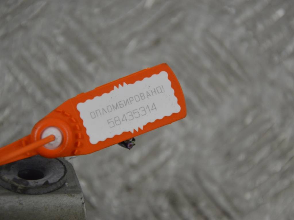 Механизм стеклоочистителя (трапеция дворников)