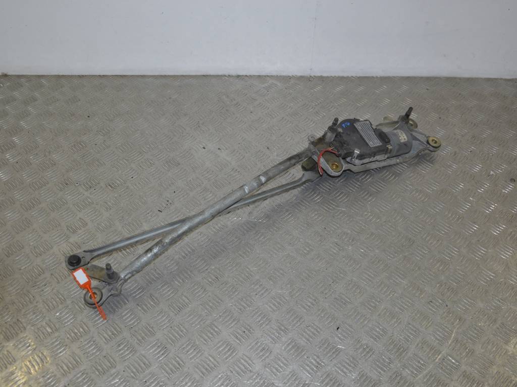 Механизм стеклоочистителя (трапеция дворников)