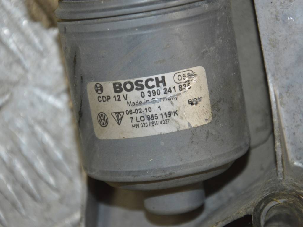 Механизм стеклоочистителя (трапеция дворников)