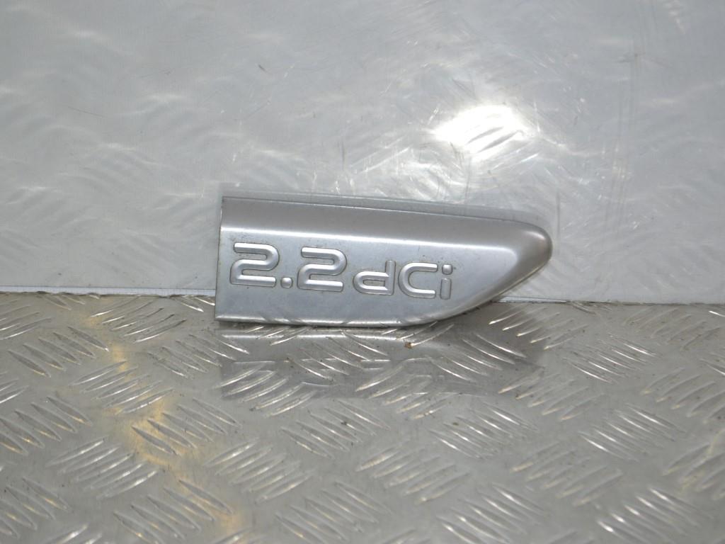 Молдинг двери передней правой