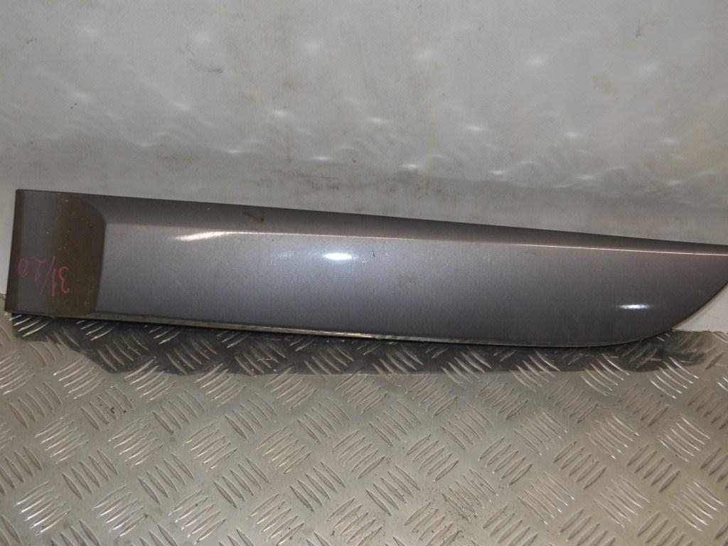 Молдинг двери задней левой
