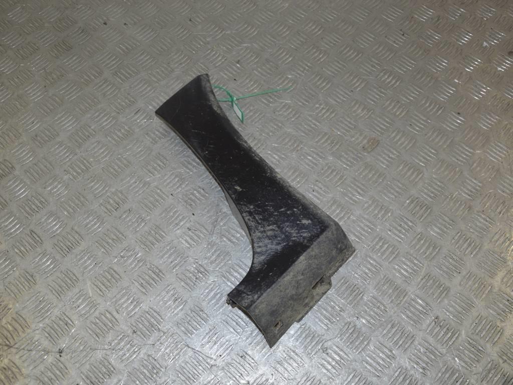 Молдинг крыла переднего правого