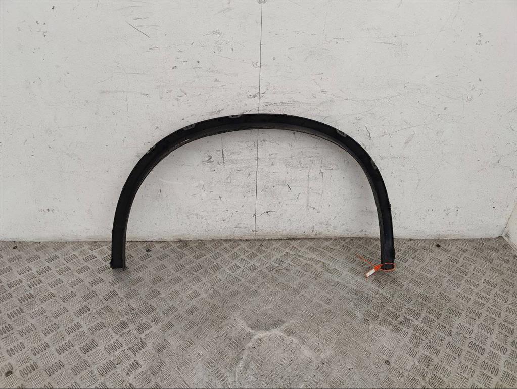 Молдинг крыла переднего правого