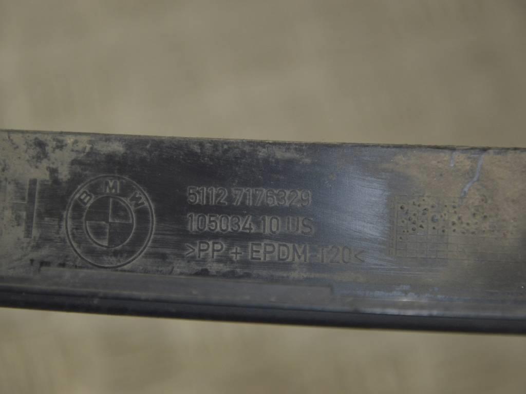 Молдинг крыла заднего левого