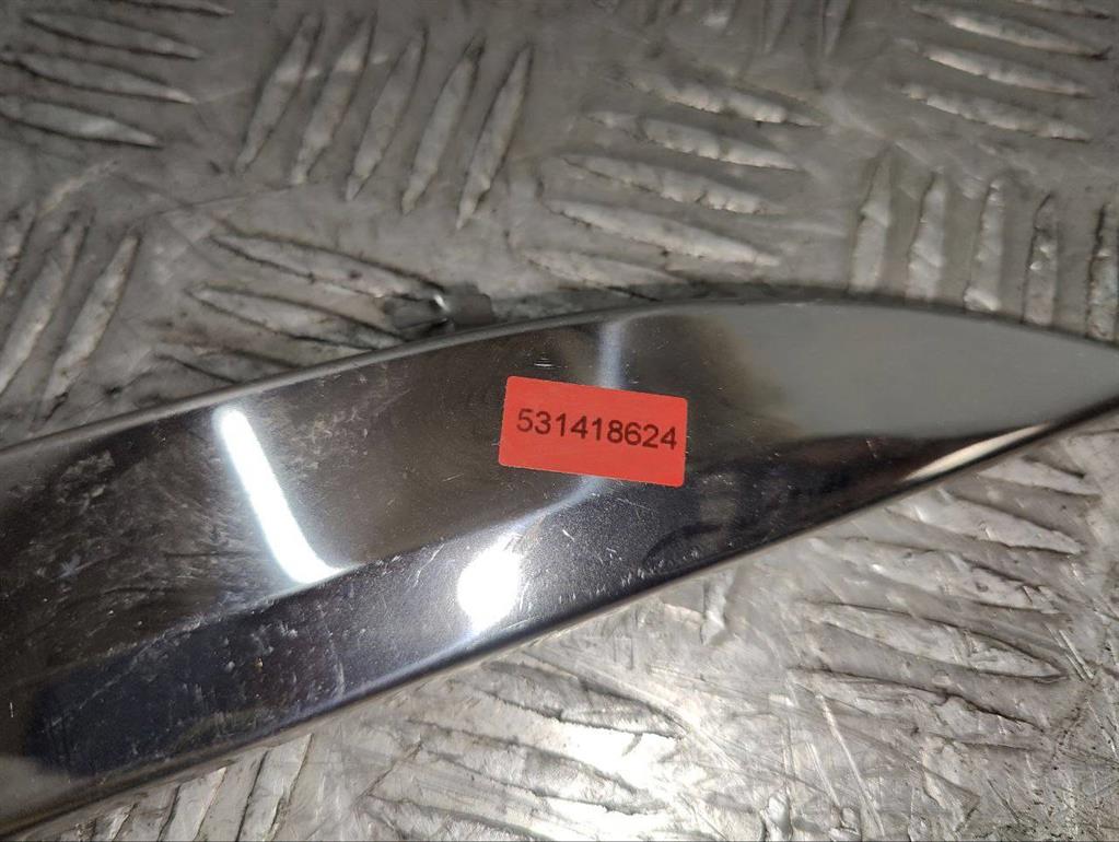 Молдинг крыла заднего правого