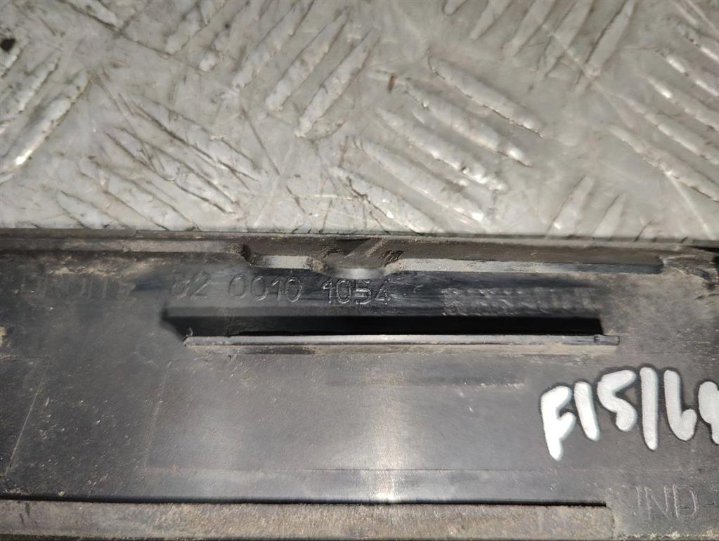 Молдинг стекла лобового