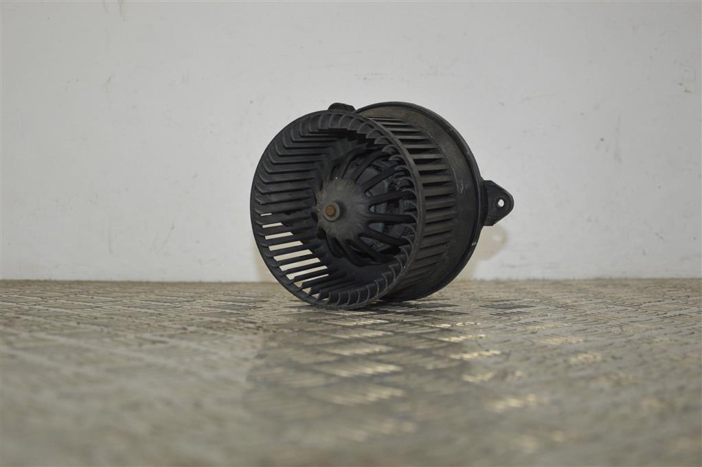 Моторчик печки Renault Scenic 1 (1996-2003)