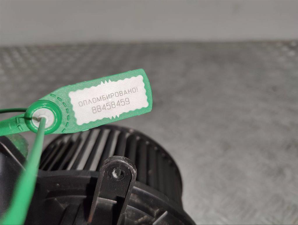 Моторчик печки