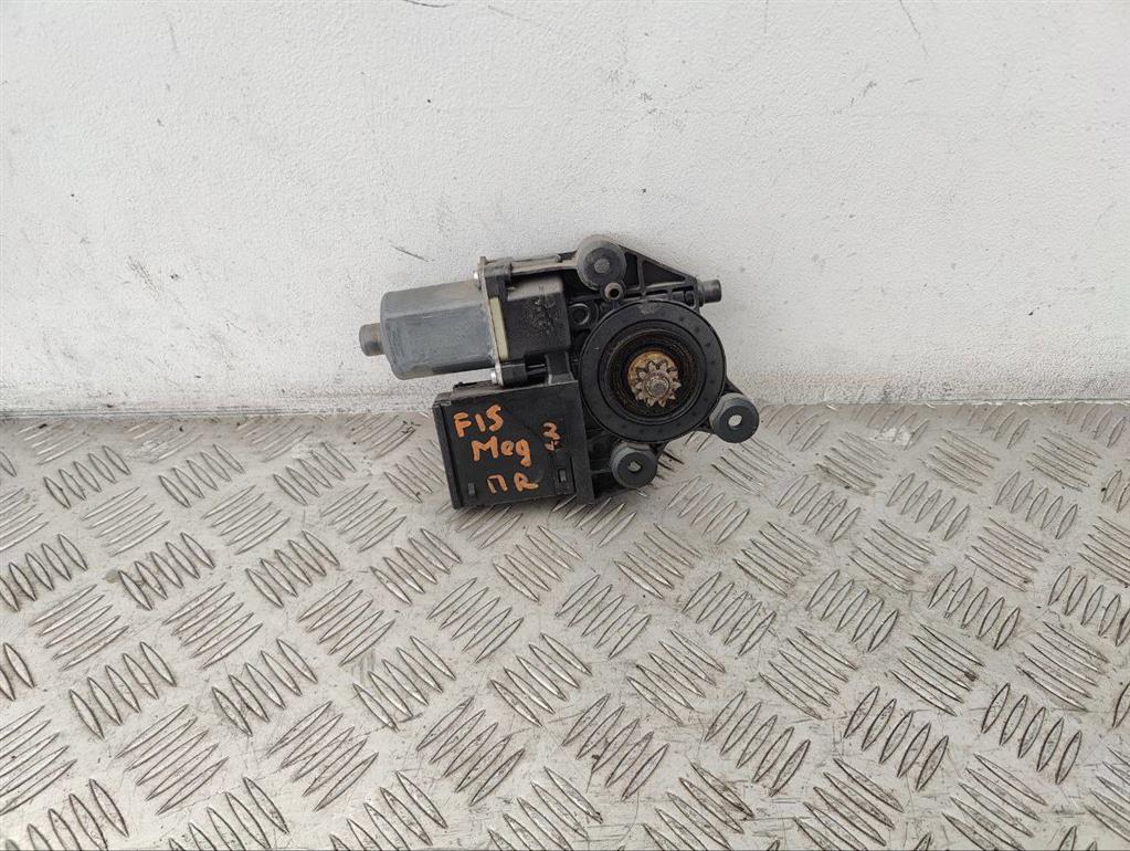 Моторчик стеклоподъемника передний правый