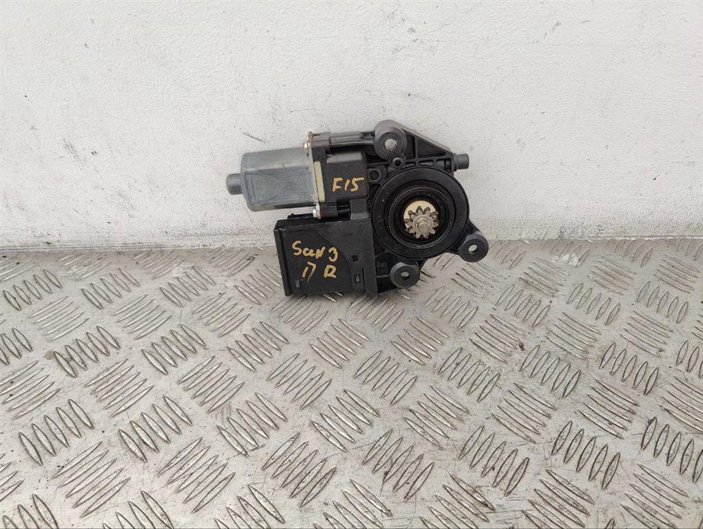 Моторчик стеклоподъемника передний правый