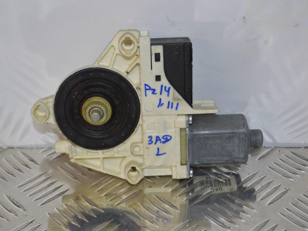 Моторчик стеклоподъемника задний левый