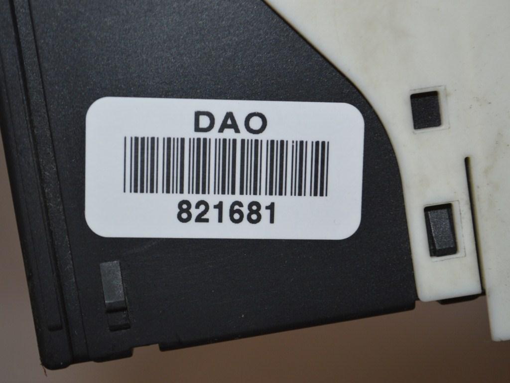 Моторчик стеклоподъемника задний левый