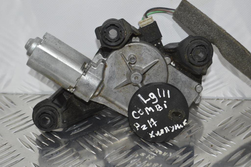 Моторчик заднего стеклоочистителя (дворника)