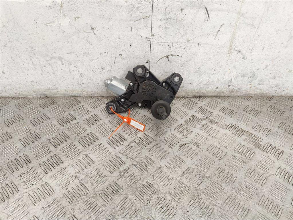 Моторчик заднего стеклоочистителя (дворника)