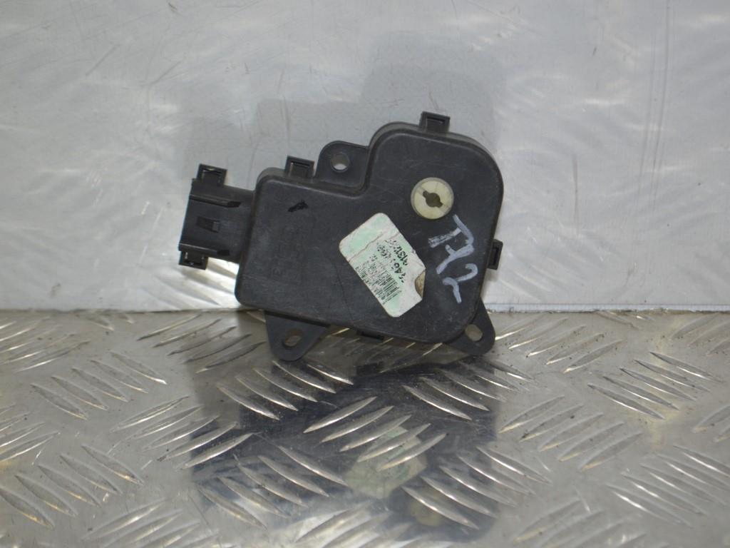 Моторчик заслонки печки Renault Laguna 2 (2001-2007)