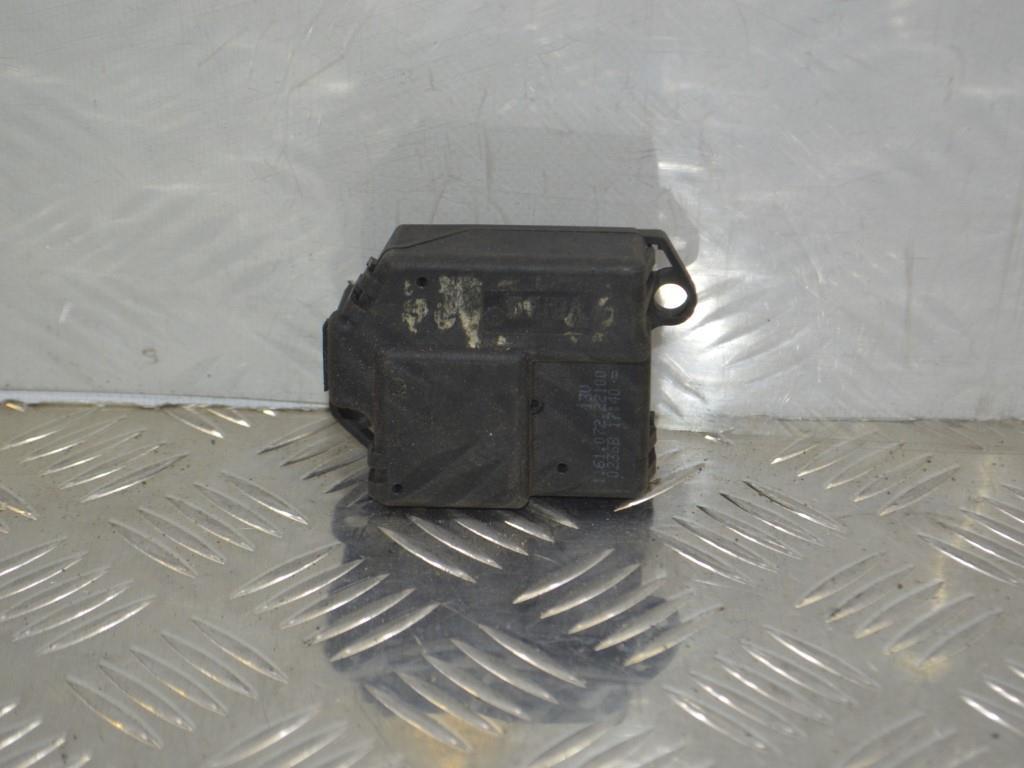 Моторчик заслонки печки