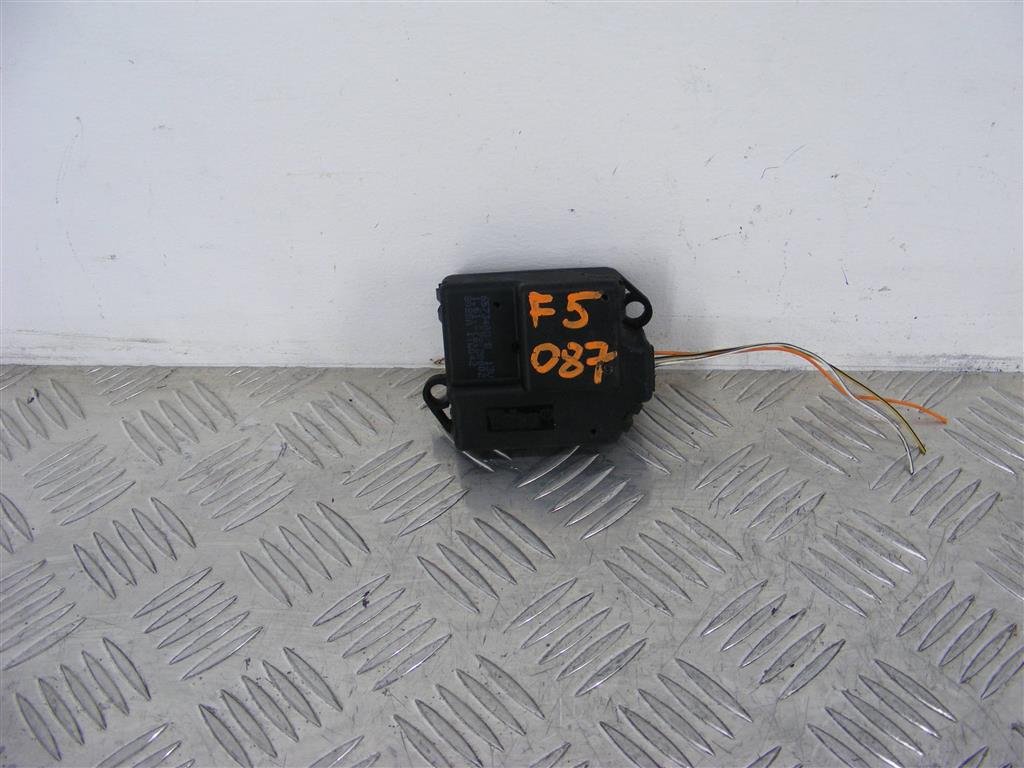 Моторчик заслонки печки Renault Scenic 1 (1996-2003)