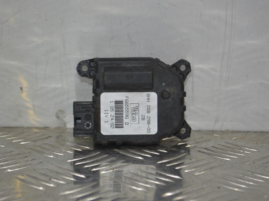 Моторчик заслонки печки Renault Scenic 2 (2003-2009) F665559G, 6NN00829800
