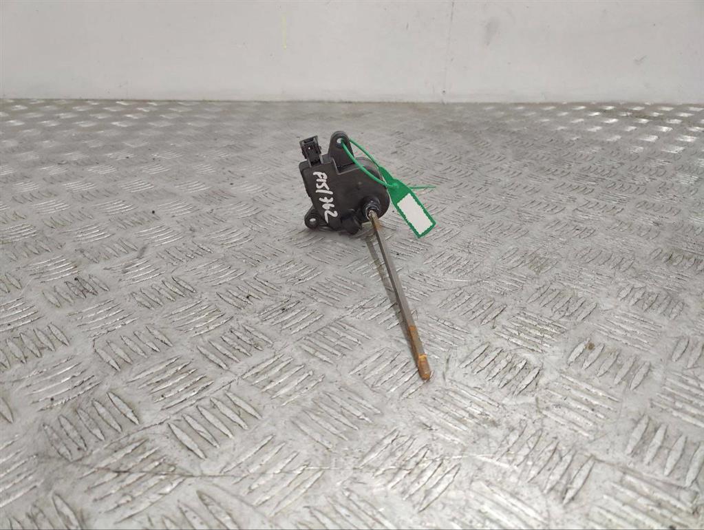 Моторчик заслонки печки