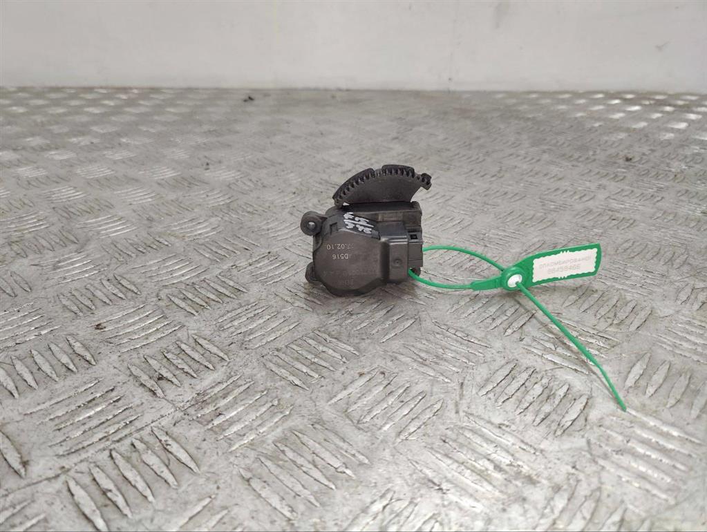 Моторчик заслонки печки