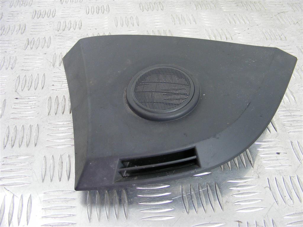 Накладка декоративная на торпедо Renault Espace 4 (2003-2010) 8200122313