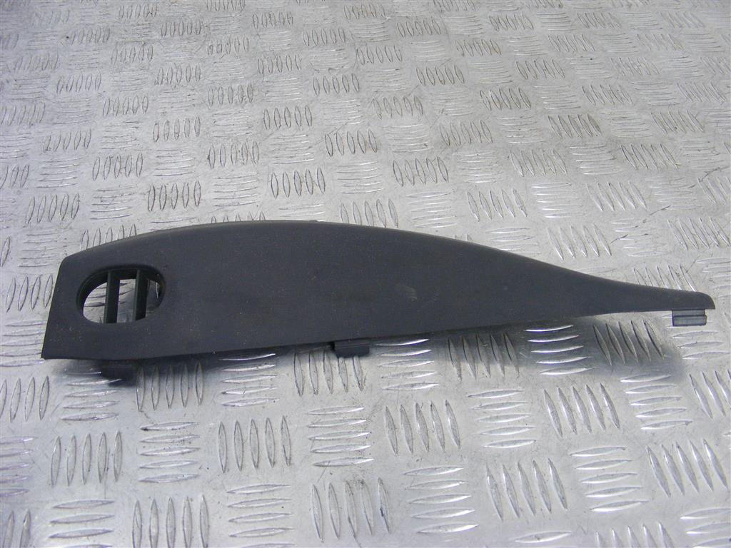 Накладка декоративная на торпедо