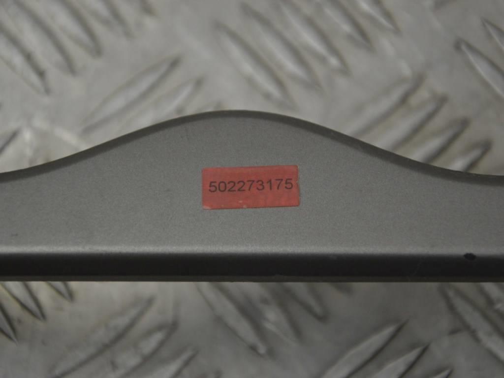 Накладка декоративная на торпедо