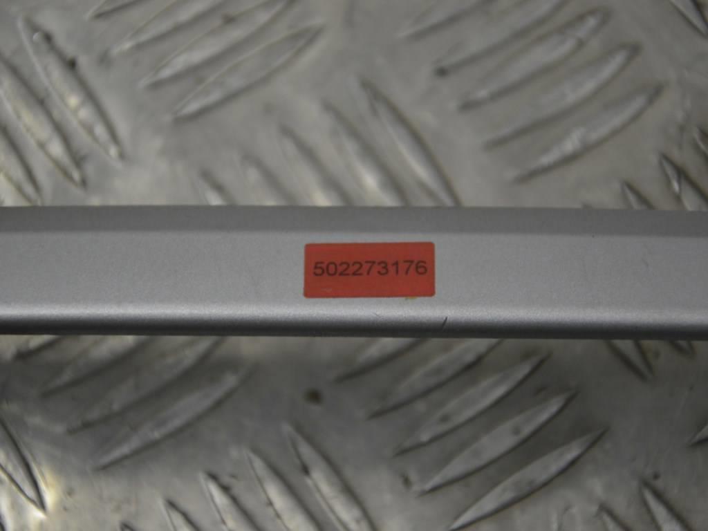 Накладка декоративная на торпедо