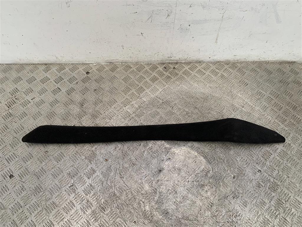 Накладка декоративная на торпедо