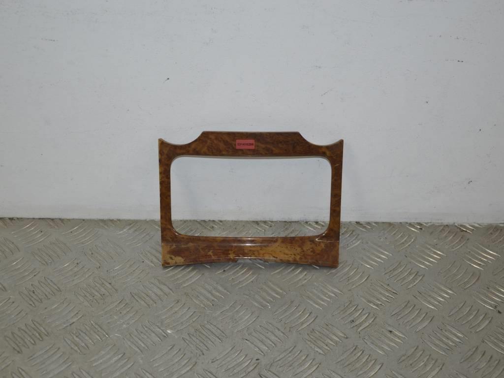 Накладка декоративная центральной консоли