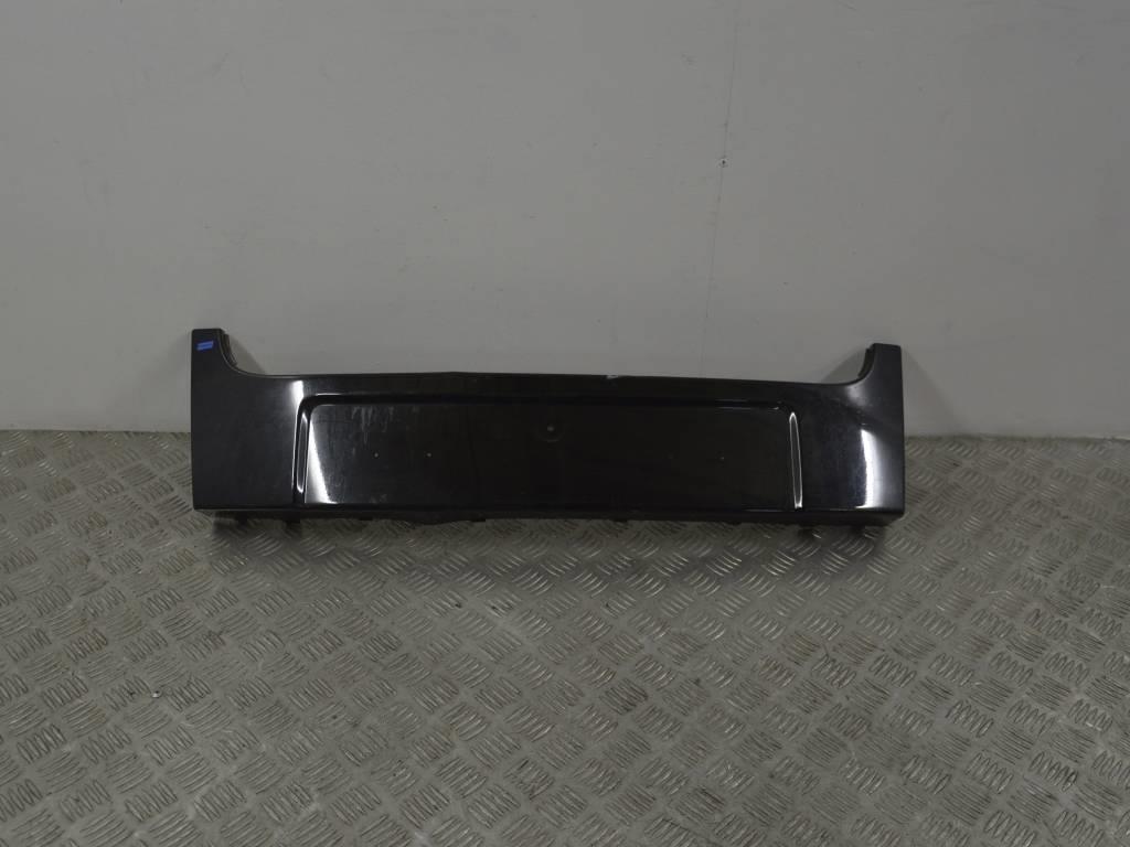 Накладка на бампер