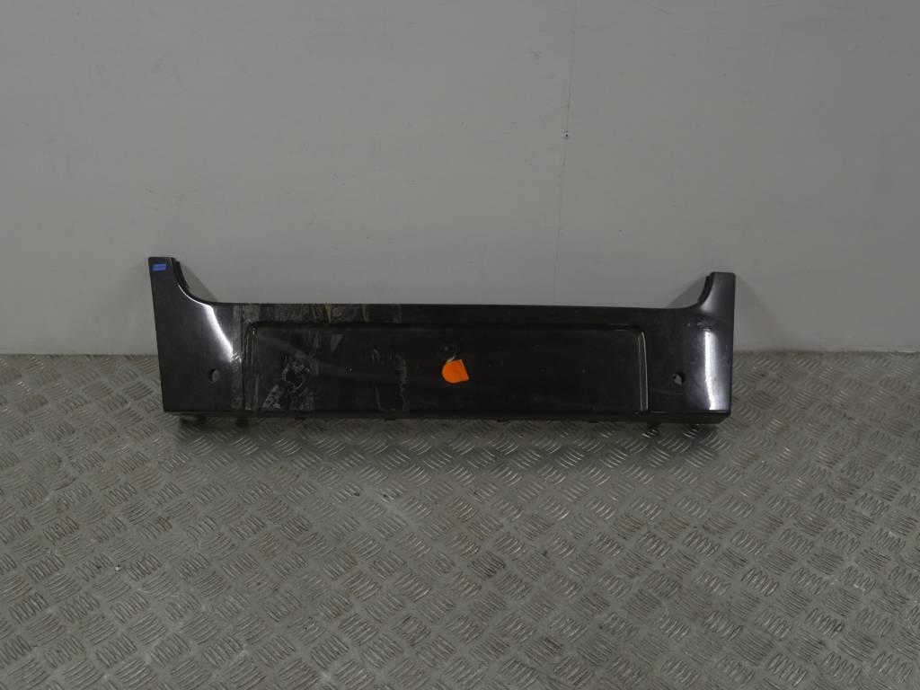 Накладка на бампер