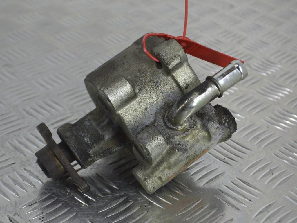 Насос гидроусилителя руля