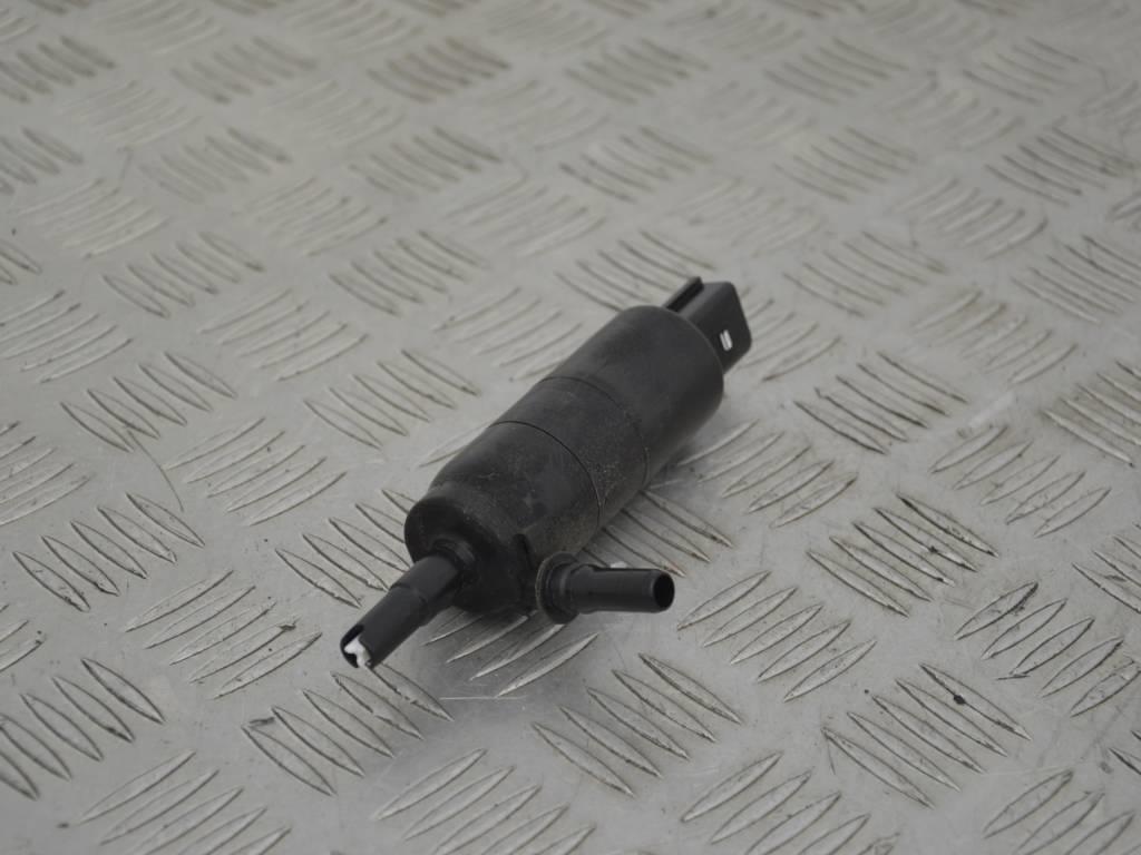 Насос (моторчик) омывателя фар