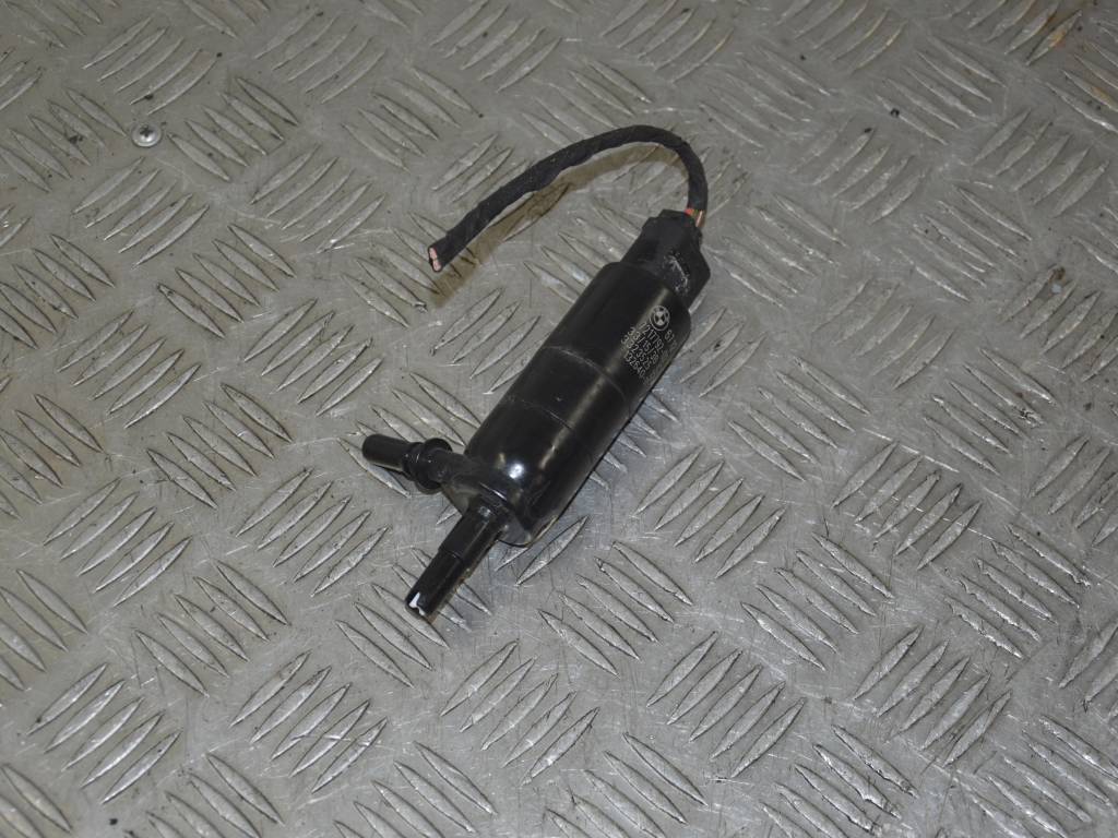 Насос (моторчик) омывателя фар