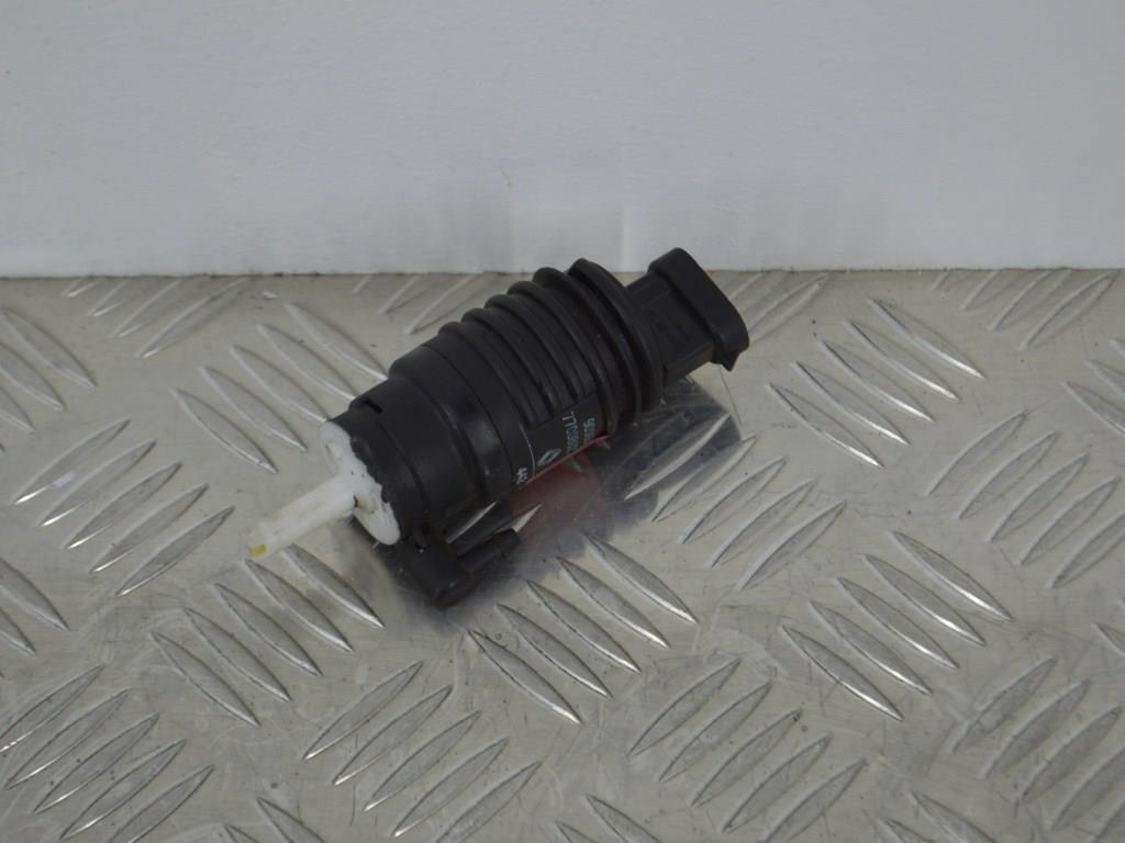 Насос (моторчик) омывателя стекла Renault Safrane (1992-2000) 7700802336