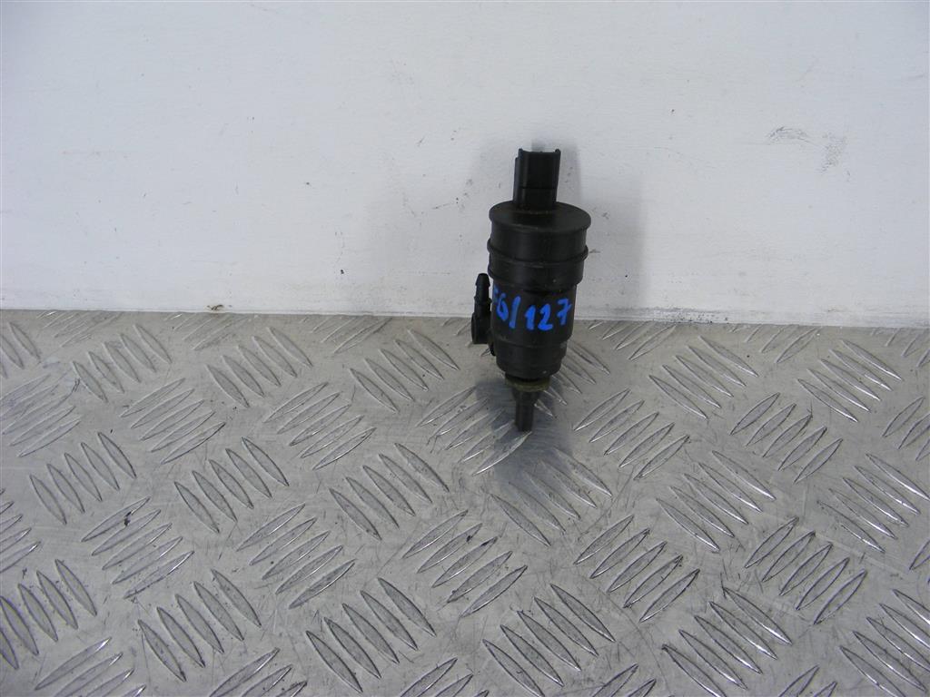 Насос (моторчик) омывателя стекла Renault Scenic 1 (1996-2003)