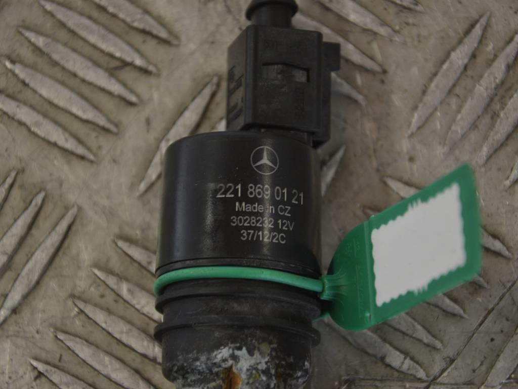 Насос (моторчик) омывателя стекла